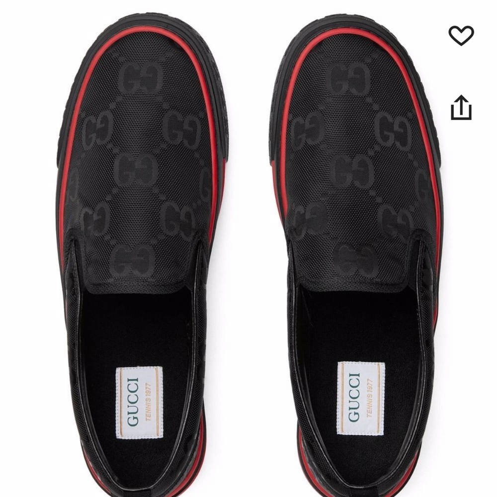 Gucci Men’s Tennis 1977 slip-on sneaker Gucci size 7 Black!!!!!